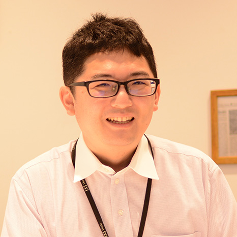 スクールマネージャー青木 孝介